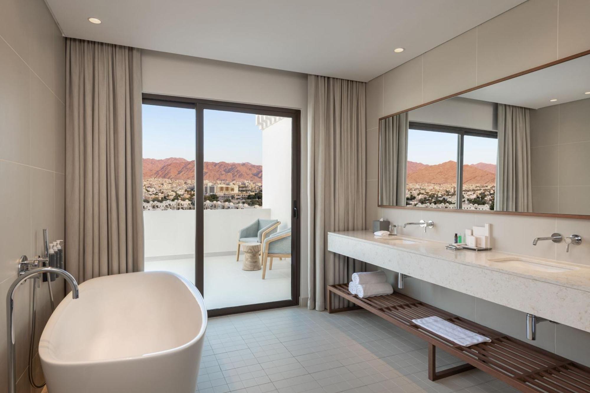 The Westin Saraya Aqaba Resort & Spa Екстериор снимка